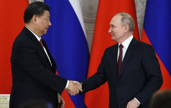 Путин и Си Цзиньпин подписали договор о партнерстве по итогам встречи в Кремле