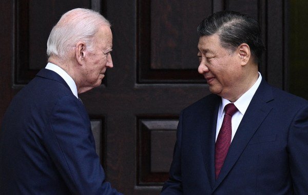 Джо Байден вновь назвал Си Цзиньпина диктатором