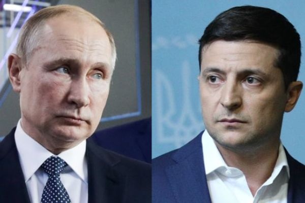 В Кремле рассказали, с каких слов Путин начал разговор с Зеленским
