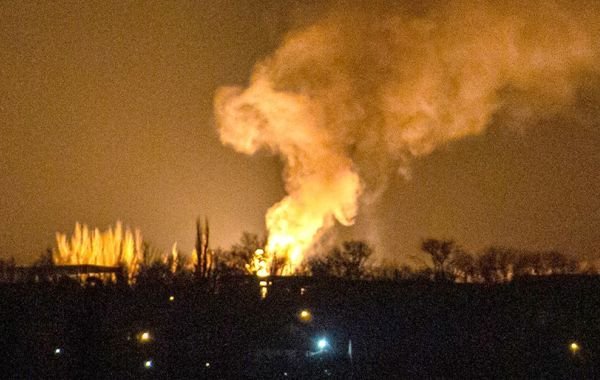 Мощные взрывы зафиксированы в нескольких регионах Украины минувшей ночью