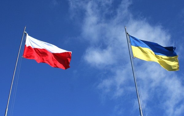 В Польше заявили, что Украина получит счет за оказанную Варшавой помощь