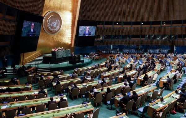 Генассамблея ООН приняла резолюцию о прекращении огня между в секторе Газа