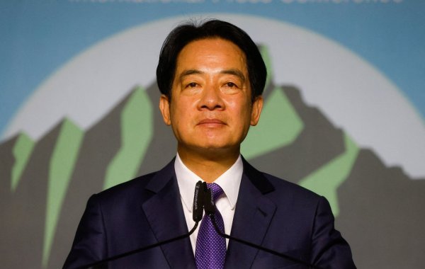 Новый президент Тайваня заявил о готовности к переговорам на равных с Китаем