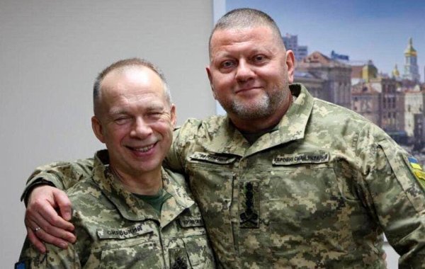 Зеленский назначил Сырского главнокомандующим ВСУ вместо Залужного