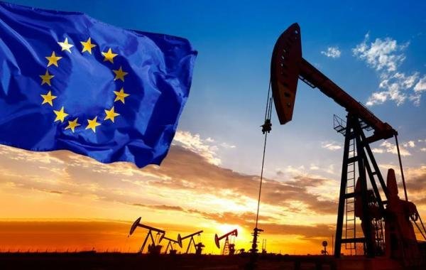 Евросоюз в 2023 году закупил у России нефти и газа почти на 30 миллиардов евро
