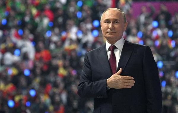 Путин побеждает на выборах президента с 87,34% голосов по итогам обработки 98% протоколов