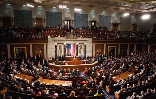 Проект помощи Украине, Израилю и Тайваню прошёл процедурное голосование в сенате США