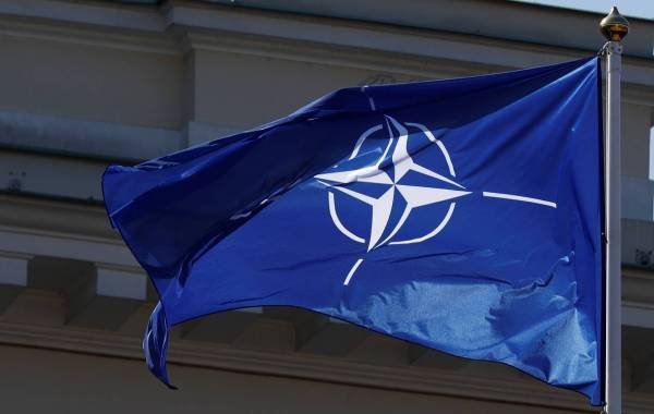 Дипломат Гаврилов: политика НАТО в отношении России грозит деградацией в Европе
