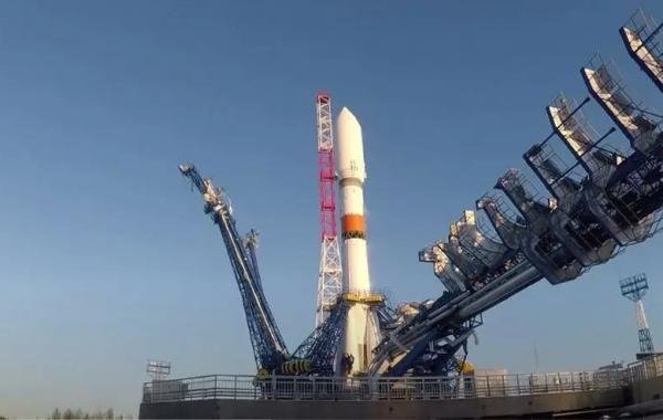 ВКС России провели пуск ракеты-носителя "Союз-2.1б" с космодрома Плесецк