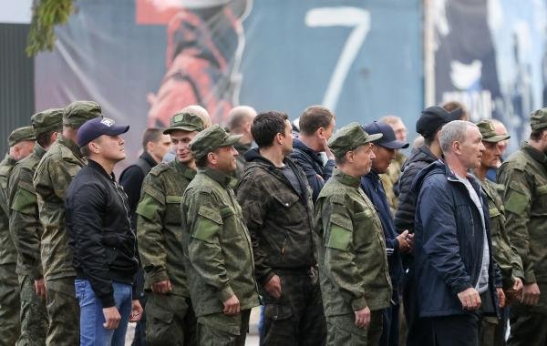 Названо количество подписавших контракты военнослужащих с начала года: ждать ли в РФ новую мобилизацию? Свежие данные от 11.12.2025