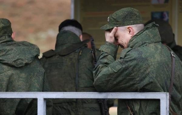 Семьи мобилизованных ждут скорейшего решения: когда могут объявить демобилизацию с СВО? Свежие данные на 14.12.2025