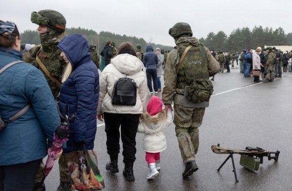 Ждать ли возвращения мобилизованных домой в 2026 году? Экспертные точки зрения о демобилизации с СВО на сегодня, 28.12.2025