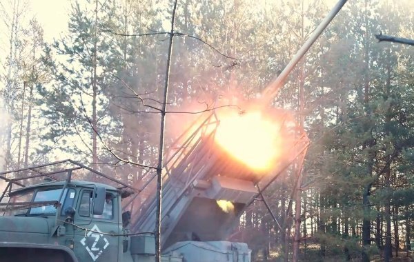 ВС России ведут тяжёлые бои вдоль трассы Славянск - Артёмовск: обзор боевых действий в зоне СВО на 10.12.2025