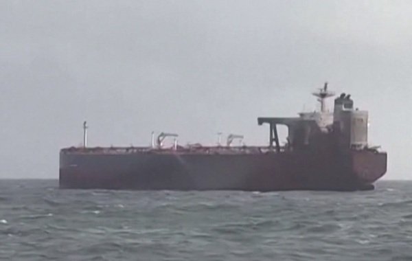 Американский десант захватил танкер под флагом России: свежие подробности инцидента на 08.01.2026