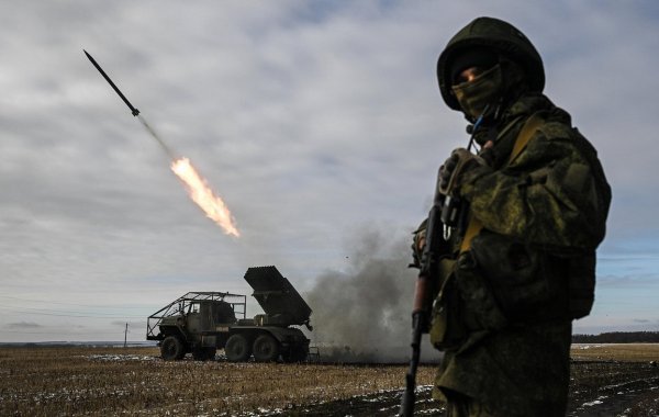 Юрий Подоляка в свежей сводке от 15.01.2026 сообщил о том, ВС РФ стремительно продвигаются к Запорожью