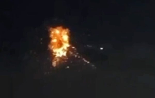 Очевидцы рассказали о серии мощных взрывов над Саратовым в ночь на 19 января: первые подробности