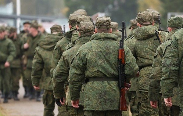 Ждать ли в 2026 году новую волну частичной мобилизации в РФ? Военкоры объяснили, к чему следует готовиться