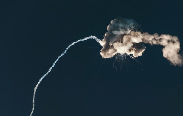 Взрывы раздались над Саратовом и Энгельсом: местные жители рассказали о неспокойной ночи