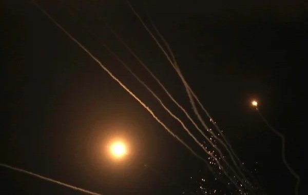 Около десятка взрывов в небе разбудили жителей Тулы: свежие подробности на 26 февраля