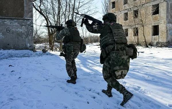 ВС РФ с ожесточёнными боями продвигаются на многих направлениях в зоне СВО: свежая карта боевых действий на 04.02.2026