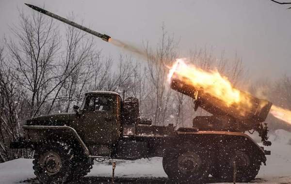 ВС России активно атакуют и продвигаются на Покровском фронте: новая сводка СВО от Юрия Подоляки на 10 марта 2026