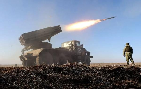 ВС РФ с тяжёлыми боями продвигаются на важных участках фронта: свежие карты боевых действий на 27.03.2026