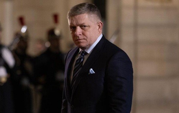 Премьер Словакии Фицо оказался под следствием по делу о госизмене