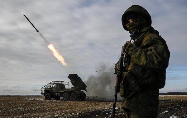 Бойцы ВС РФ прорвались в центр Константиновки: новая сводка СВО от Юрия Подоляки на 24 марта