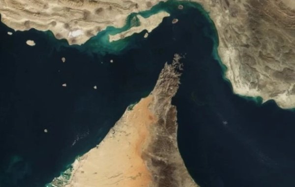 КСИР рассказал, каким странам может быть открыт проход через Ормузский пролив