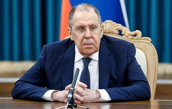 Лавров: Запад задумал создать новый военный блок с Украиной в его основе