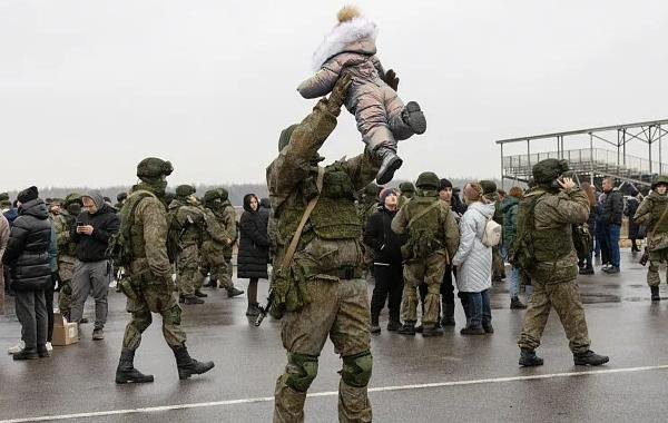 Сроки возвращения мобилизованных остаются под вопросом: что известно о демобилизации с СВО? Свежие данные на 5 апреля