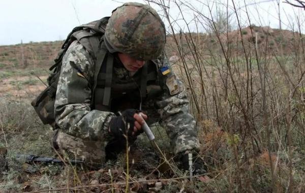 ВСУ перебросили саперов к российской границе, которую хотят заминировать