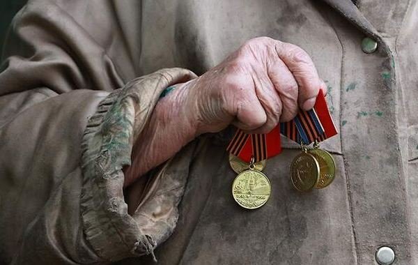 В Госдуме предложили доплачивать ветеранам труда по 10 тысяч рублей ежемесячно