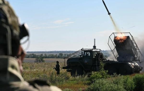 Наступления ВС РФ в зоне СВО ускорилось благодаря появлению "зелёнки": свежие карты боевых действий на 21.04.2026