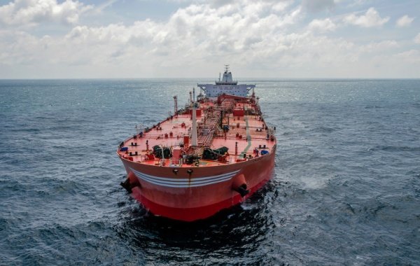 Иранский танкер прошёл Ормузский пролив вопреки американской блокаде