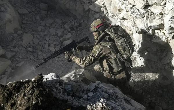 Бойцы ВС России развивают наступление в зоне спецоперации на разных участках: новые карты боевых действий на 24.04.2026