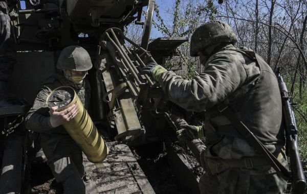 ВС РФ смогли продвинуться на нескольких направлениях: новая сводка СВО от Юрия Подоляки по данным на 26 апреля