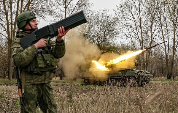 Свежая сводка Юрия Подоляки на 27.04.2026: ВС России приближаются к полному освобождению Константиновки