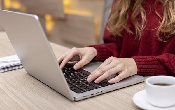 В Кремле рассказали, когда будет полностью восстановлена работа интернета