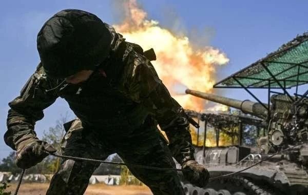 Бои под Купянском не смолкают, ВС РФ улучшают свои позиции: свежая карта боевых действий на Купянском фронте от 24 апреля