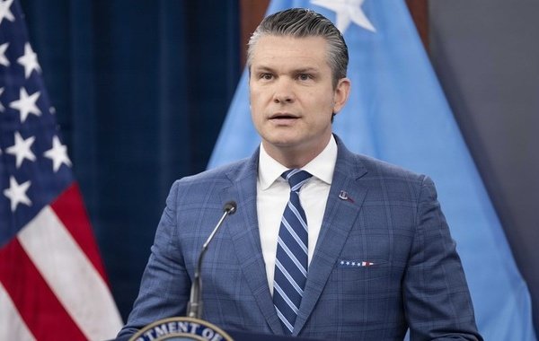 Хегсет на богослужении произнёс фразу из "Криминального чтива" вместо молитвы