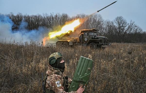 Последняя сводка СВО от Юрия Подоляки на 03.04.2026: ВС РФ продвинулись на нескольких направлениях