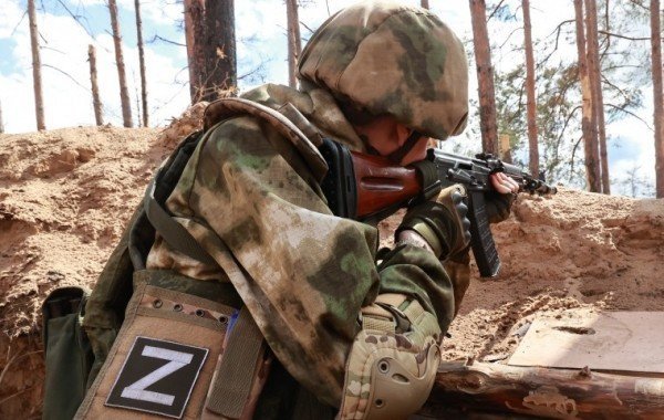 ВС РФ успешно продвигаются на нескольких направлениях: новая сводка СВО от Юрия Подоляки на 4 апреля 2026