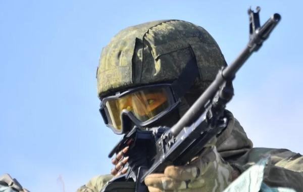 Бойцы ВС РФ успешно продвигаются на Сумском направлении: новая сводка СВО от Юрия Подоляки по данным на 15 мая