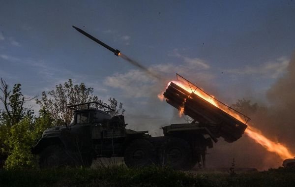 ВС РФ расширили зону контроля на нескольких участках за минувшие сутки: новая сводка СВО на 28 мая и карты боевых действий