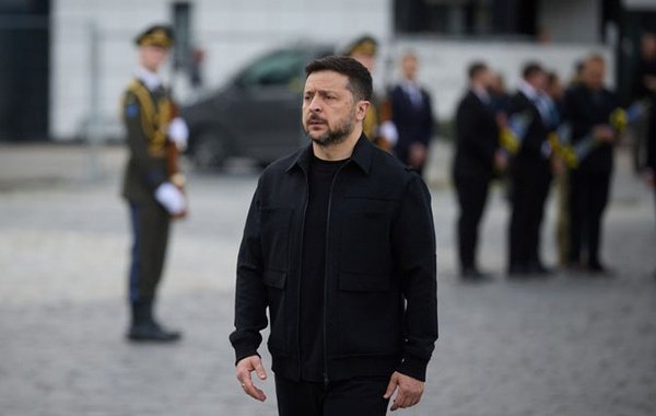 Зеленский отверг предложенное Путиным перемирие на День Победы