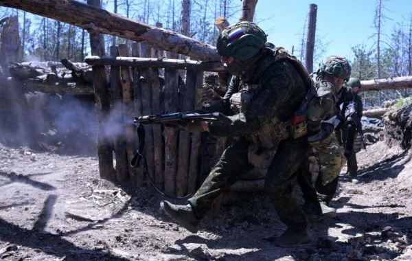 ВС РФ продвигаются на Купянском и Лиманском направлениях: новая сводка СВО от Юрия Подоляки по данным на 8 июня
