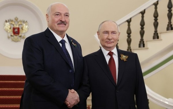 Путин заявил о спокойном отношении Лукашенко к угрозам Зеленского