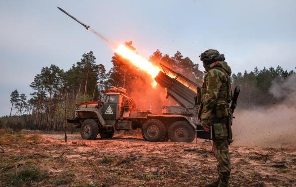 ВС РФ расширили зону контроля на нескольких участках за минувшие сутки: новая сводка СВО на 10 июня и карты боевых действий