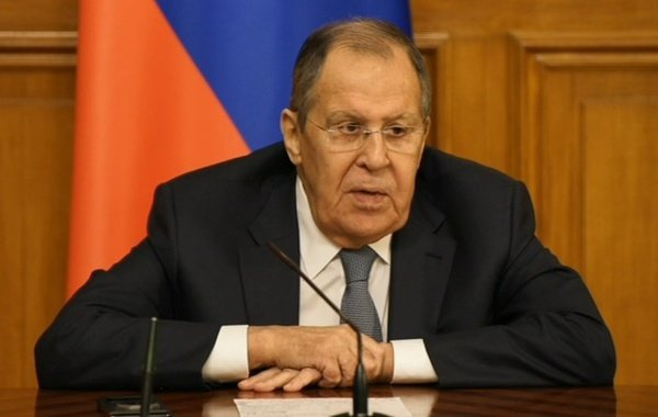 Лавров назвал хамским требование Зеленского навести порядок в Белоруссии